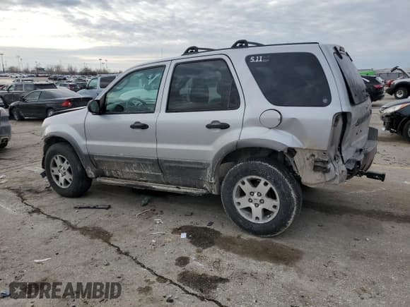 ✅ 2004 Ford Escape XLT • VIN: 1FMYU03134KA19384 • Lot: 46597125. Listed on Copart with 173,947 mi. Free auction sales archive from the USA and detailed vehicle history report at DreamBid. Image 2.