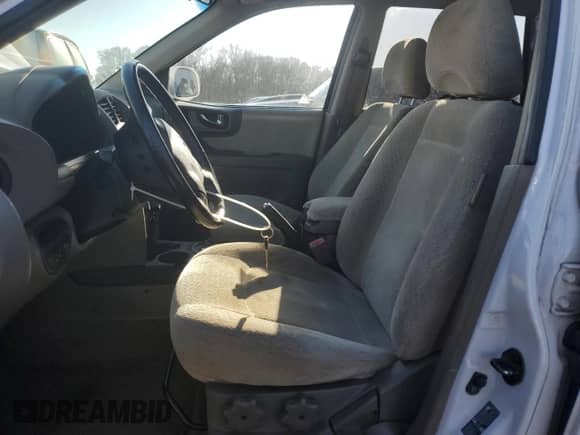 2005 Hyundai Santa Fe GLS с VIN KM8SC73DX5U916249, выставлен на аукционе Copart как лот 48339345 с пробегом 141 143 миль миль и Списание • Salvage title. История ставок и продаж доступна на DreamBid. Изображение 7.