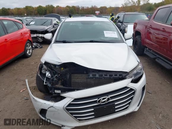 ✅ 2018 Hyundai Elantra SE • VIN: 5NPD74LF2JH365062 • Lot: 43511530. Listed on IAAI with 106,788 mi. Free auction sales archive from the USA and detailed vehicle history report at DreamBid. Image 12.