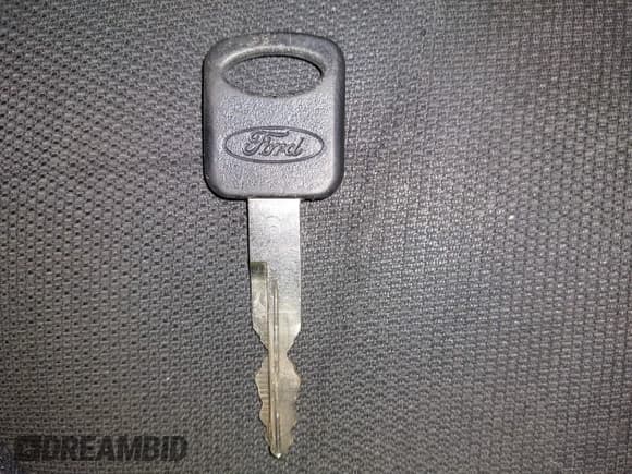 ✅ 2016 Ford Police Interceptor • VIN: 1FAHP2MK0GG127120 • Lot: 42539479. Listed on IAAI with 194,588 mi. Free auction sales archive from the USA and detailed vehicle history report at DreamBid. Image 11.