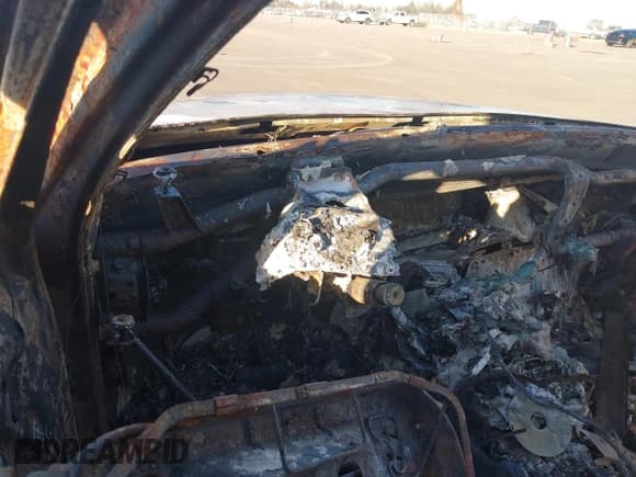 ✅ 1996 Mercedes-Benz S 320 • VIN: WDBGA33E9TA306020 • Lot: 41349540. Listed on IAAI with Not provided. Free auction sales archive from the USA and detailed vehicle history report at DreamBid. Image 7.