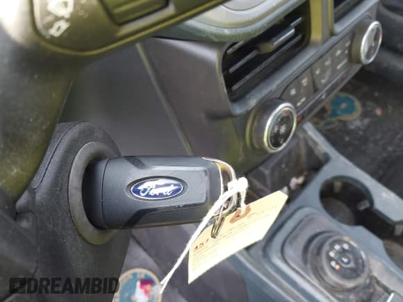 ✅ 2024 Ford Maverick XLT • VIN: 3FTTW8J9XRRA06666 • Lot: 42925525. Listed on IAAI with 36,866 mi. Free auction sales archive from the USA and detailed vehicle history report at DreamBid. Image 11.