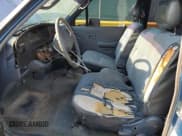 ✅ 1994 Toyota Pickup DX • VIN: 4TAVN13D5RZ158026 • Lot: 67436255. Listed on Copart with 256,437 mi. Free auction sales archive from the USA and detailed vehicle history report at DreamBid. Image 7.