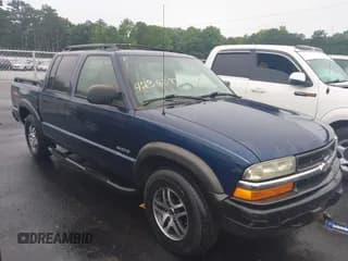 ✅ 2004 Chevrolet S-10 LS • VIN: 1GCDT13X34K130257 • Лот: 42360976. Опубликован ранее на IAAI с пробегом 119 456 миль. Бесплатный доступ к архиву аукционных продаж из США и подробный отчёт об истории автомобиля на DreamBid. Изображение 1.