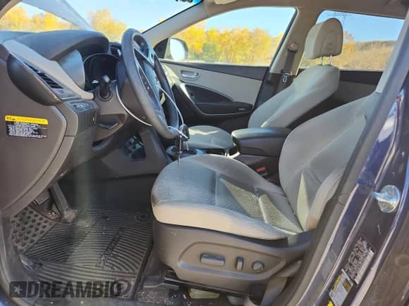 2017 Hyundai Santa Fe SE with VIN KM8SMDHF0HU193943, listed as a Copart auction lot 87396505 with 147,284 mi miles and Salvage title. Bid and sale history available at DreamBid. Image 7.