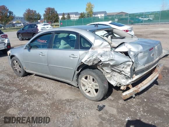 ✅ 2006 Chevrolet Impala LT 3.5L • VIN: 2G1WT58KX69132162 • Lot: 43402636. Listed on IAAI with 201,052 mi miles. Access the free auction sales archive from the USA and view a detailed vehicle history report at DreamBid. Image 3.