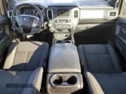 ✅ 2019 Nissan Titan SL • VIN: 1N6BA1F41KN529918 • Лот: 85999634. Опубликован ранее на Copart с пробегом 91 086 миль. Бесплатный доступ к архиву аукционных продаж из США и подробный отчёт об истории автомобиля на DreamBid. Изображение 8.