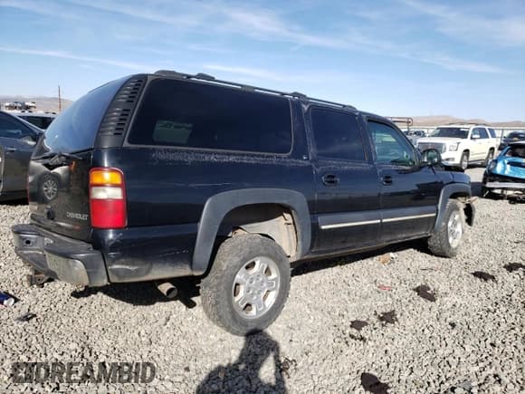 ✅ 2002 Chevrolet Suburban LT • VIN: 1GNFK16T02J261631 • Лот: 46933875. Опубликован ранее на Copart с пробегом Не указан. Бесплатный доступ к архиву аукционных продаж из США и подробный отчёт об истории автомобиля на DreamBid. Изображение 3.