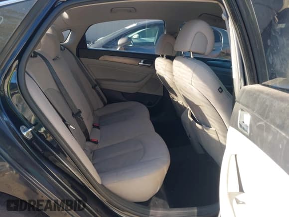 ✅ 2015 Hyundai Sonata Limited • VIN: 5NPE34AF0FH022468 • Лот: 43471557. Опубликован ранее на IAAI с пробегом 176 845 миль. Бесплатный доступ к архиву аукционных продаж из США и подробный отчёт об истории автомобиля на DreamBid. Изображение 8.