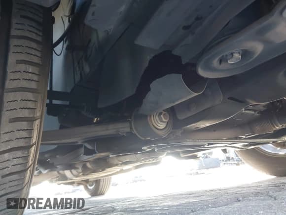 ✅ 2016 Chevrolet Traverse LT • VIN: 1GNKRGKD3GJ260850 • Lot: 43883216. Listed on IAAI with 163,435 mi. Free auction sales archive from the USA and detailed vehicle history report at DreamBid. Image 20.