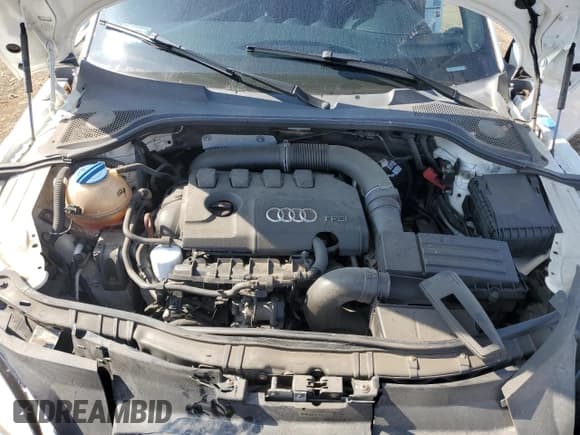 ✅ 2013 Audi TT 2.0T • VIN: TRUBFAFK5D1000975 • Lot: 70083175. Wystawiony na Copart z przebiegiem 80 885 mil. Bezpłatny archiwum sprzedaży aukcyjnych z USA i szczegółowy raport historii pojazdu na DreamBid. Zdjęcie 11.