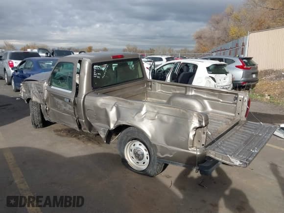 ✅ 2006 Ford Ranger XL • VIN: 1FTYR10D76PA67034 • Lot: 43703560. Listed on IAAI with 166,061 mi. Free auction sales archive from the USA and detailed vehicle history report at DreamBid. Image 3.