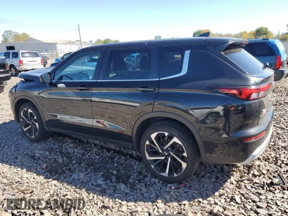 2024 Mitsubishi Outlander SE с VIN JA4J4VA87RZ058328, выставлен на аукционе Copart как лот 82343145 с пробегом 14 992 миль миль и Списание • Salvage title. История ставок и продаж доступна на DreamBid. Изображение 2.