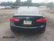 ✅ 2013 Acura ILX Technology • VIN: 19VDE1F70DE004522 • Лот: 43038874. Опубликован ранее на IAAI с пробегом 146 809 миль. Бесплатный доступ к архиву аукционных продаж из США и подробный отчёт об истории автомобиля на DreamBid. Изображение 17.