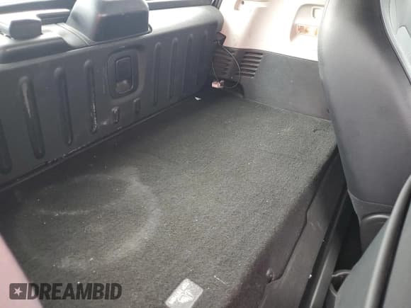 ✅ 2016 Smart fortwo Passion • VIN: WMEFJ5DA0GK058763 • Lot: 85580025. Wystawiony na Copart z przebiegiem 86 708 mil. Bezpłatny archiwum sprzedaży aukcyjnych z USA i szczegółowy raport historii pojazdu na DreamBid. Zdjęcie 10.