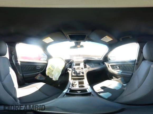 ✅ 2015 Ford Police Interceptor • VIN: 1FAHP2MT1FG168086 • Lot: 43157626. Listed on IAAI with 132,306 mi. Free auction sales archive from the USA and detailed vehicle history report at DreamBid. Image 18.