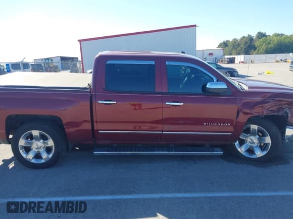 ✅ 2014 Chevrolet Silverado 1500 LTZ • VIN: 3GCPCSEC1EG300279 • Lot: 43399682. Wystawiony na IAAI z przebiegiem 115 841 mil. Bezpłatny archiwum sprzedaży aukcyjnych z USA i szczegółowy raport historii pojazdu na DreamBid. Zdjęcie 13.