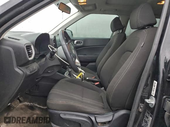 ✅ 2022 Hyundai Venue SEL • VIN: KMHRC8A3XNU197969 • Lot: 94128495. Listed on Copart with 156,170 mi. Free auction sales archive from the USA and detailed vehicle history report at DreamBid. Image 7.