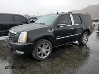 ✅ 2011 Cadillac Escalade Premium • VIN: 1GYS3CEF1BR152375 • Lot: 86407585. Listed on Copart with 109,771 mi. Free auction sales archive from the USA and detailed vehicle history report at DreamBid. Image 1.