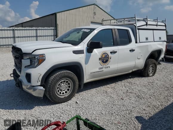 ✅ 2020 GMC Sierra 1500 • VIN: 1GTR9AEF5LZ102569 • Лот: 68417875. Опубликован ранее на Copart с пробегом 182 269 миль. Бесплатный доступ к архиву аукционных продаж из США и подробный отчёт об истории автомобиля на DreamBid. Изображение 1.