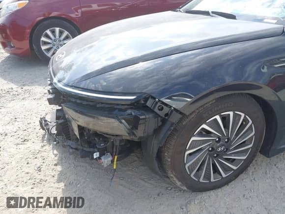 2024 Hyundai Sonata SEL z VIN KMHL34JJ4RA102326, wystawiony jako IAAI lot #42815822 z przebiegiem 19 168 mil mil oraz . Historia ofert i sprzedaży dostępna na DreamBid. Obrazek 6.