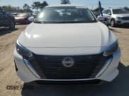 ✅ 2025 Nissan Sentra S • VIN: 3N1AB8BVXSY232025 • Lot: 85295655. Wystawiony na Copart z przebiegiem 12 839 mil. Bezpłatny archiwum sprzedaży aukcyjnych z USA i szczegółowy raport historii pojazdu na DreamBid. Zdjęcie 5.