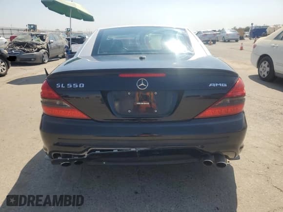 ✅ 2009 Mercedes-Benz SL 550 • VIN: WDBSK71FX9F154402 • Lot: 80564705. Listed on Copart with 88,245 mi. Free auction sales archive from the USA and detailed vehicle history report at DreamBid. Image 6.