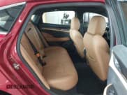 ✅ 2019 Buick LaCrosse Essence • VIN: 1G4ZP5SS3KU104424 • Lot: 42116774. Wystawiony na IAAI z przebiegiem 13 118 mil. Bezpłatny archiwum sprzedaży aukcyjnych z USA i szczegółowy raport historii pojazdu na DreamBid. Zdjęcie 8.