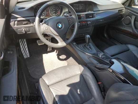 ✅ 2010 BMW 3 Series 335i xDrive • VIN: WBAWC7C54AE271095 • Lot: 70199395. Wystawiony na Copart z przebiegiem 112 977 mil. Bezpłatny archiwum sprzedaży aukcyjnych z USA i szczegółowy raport historii pojazdu na DreamBid. Zdjęcie 8.