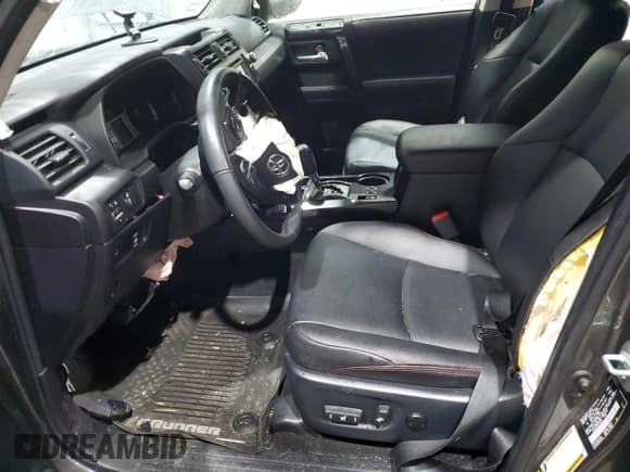 ✅ 2016 Toyota 4Runner Trail Premium • VIN: JTEBU5JR3G5383271 • Lot: 85206085. Listed on Copart with 131,662 mi. Free auction sales archive from the USA and detailed vehicle history report at DreamBid. Image 7.