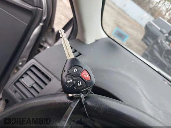 ✅ 2010 Toyota Corolla LE • VIN: 2T1BU4EE8AC419584 • Lot: 43699420. Listed on IAAI with 184,312 mi. Free auction sales archive from the USA and detailed vehicle history report at DreamBid. Image 11.