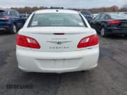 ✅ 2010 Chrysler Sebring Limited • VIN: 1C3CC5FB6AN162587 • Lot: 43662717. Listed on IAAI with 254,942 mi. Free auction sales archive from the USA and detailed vehicle history report at DreamBid. Image 16.