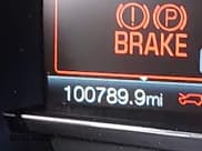 ✅ 2018 Ford Explorer XLT • VIN: 1FM5K8D83JGA74998 • Lot: 42381364. Wystawiony na IAAI z przebiegiem 100 789 mil. Bezpłatny archiwum sprzedaży aukcyjnych z USA i szczegółowy raport historii pojazdu na DreamBid. Zdjęcie 15.