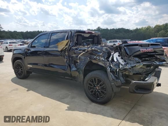 ✅ 2022 GMC Sierra 1500 Elevation • VIN: 3GTUUCED3NG630679 • Lot: 71601035. Wystawiony na Copart z przebiegiem 62 444 mil. Bezpłatny archiwum sprzedaży aukcyjnych z USA i szczegółowy raport historii pojazdu na DreamBid. Zdjęcie 2.