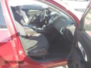 ✅ 2015 Chevrolet Equinox LT • VIN: 2GNFLFEK3F6250029 • Lot: 43371441. Wystawiony na IAAI z przebiegiem 95 212 mil. Bezpłatny archiwum sprzedaży aukcyjnych z USA i szczegółowy raport historii pojazdu na DreamBid. Zdjęcie 5.