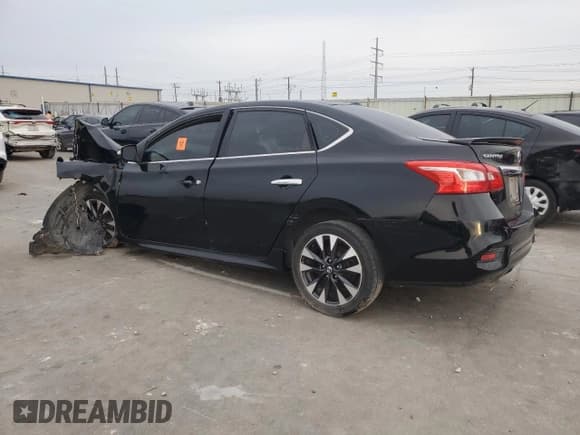 ✅ 2017 Nissan Sentra SV • VIN: 3N1AB7AP5HY303797 • Lot: 90058705. Wystawiony na Copart z przebiegiem 137 427 mil. Bezpłatny archiwum sprzedaży aukcyjnych z USA i szczegółowy raport historii pojazdu na DreamBid. Zdjęcie 2.