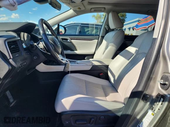 ✅ 2022 Lexus RX 450h • VIN: 2T2JGMDA6NC078429 • Лот: 71929945. Опубликован ранее на Copart с пробегом 59 161 миль. Бесплатный доступ к архиву аукционных продаж из США и подробный отчёт об истории автомобиля на DreamBid. Изображение 7.