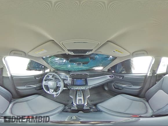 ✅ 2019 Honda Clarity • VIN: JHMZC5F1XKC004889 • Лот: 81263565. Опубликован ранее на Copart с пробегом 40 487 миль. Бесплатный доступ к архиву аукционных продаж из США и подробный отчёт об истории автомобиля на DreamBid. Изображение 14.