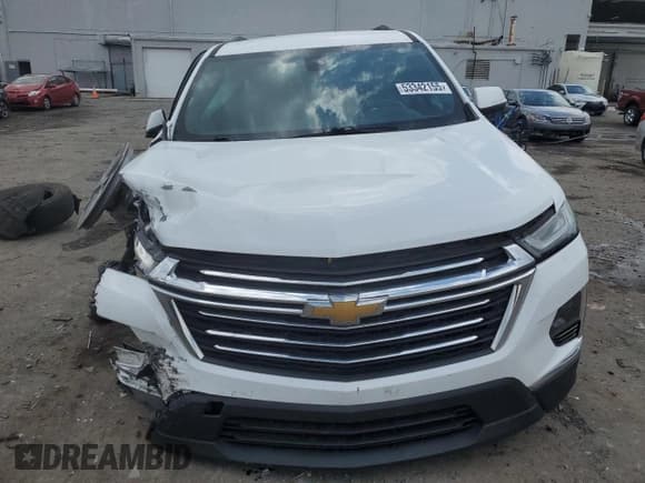 ✅ 2022 Chevrolet Traverse LT Cloth • VIN: 1GNEVMKW9NJ190261 • Лот: 53342155. Опубликован ранее на Copart с пробегом 24 952 миль. Бесплатный доступ к архиву аукционных продаж из США и подробный отчёт об истории автомобиля на DreamBid. Изображение 5.
