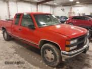 ✅ 1996 Chevrolet Silverado 1500 • VIN: 1GCEK19R9TE174096 • Lot: 43746619. Wystawiony na IAAI z przebiegiem 272 843 mil. Bezpłatny archiwum sprzedaży aukcyjnych z USA i szczegółowy raport historii pojazdu na DreamBid. Zdjęcie 1.