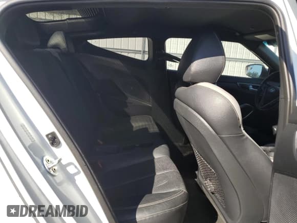 ✅ 2016 Hyundai Veloster Turbo • VIN: KMHTC6AE7GU304135 • Лот: 80645175. Опубликован ранее на Copart с пробегом 85 545 миль. Бесплатный доступ к архиву аукционных продаж из США и подробный отчёт об истории автомобиля на DreamBid. Изображение 10.