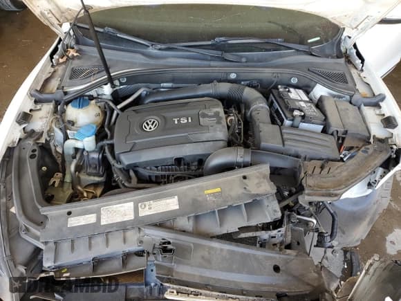 ✅ 2016 Volkswagen Passat S • VIN: 1VWAS7A36GC064159 • Лот: 91809565. Опубликован ранее на Copart с пробегом 95 132 миль. Бесплатный доступ к архиву аукционных продаж из США и подробный отчёт об истории автомобиля на DreamBid. Изображение 11.