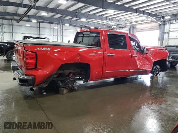 ✅ 2015 Chevrolet Silverado 1500 LTZ • VIN: 3GCUKSEJ6FG385433 • Lot: 65640095. Wystawiony na Copart z przebiegiem 162 579 mil. Bezpłatny archiwum sprzedaży aukcyjnych z USA i szczegółowy raport historii pojazdu na DreamBid. Zdjęcie 3.