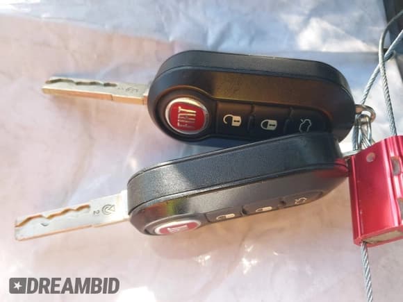 ✅ 2016 FIAT 500e • VIN: 3C3CFFGE2GT113790 • Lot: 42193487. Listed on IAAI with 44,327 mi. Free auction sales archive from the USA and detailed vehicle history report at DreamBid. Image 11.