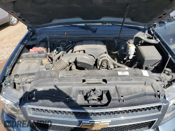 ✅ 2009 Chevrolet Suburban Commercial • VIN: 1GNFK16329R274344 • Lot: 68939025. Wystawiony na Copart z przebiegiem 215 839 mil. Bezpłatny archiwum sprzedaży aukcyjnych z USA i szczegółowy raport historii pojazdu na DreamBid. Zdjęcie 12.