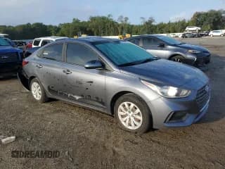 ✅ 2018 Hyundai Accent SEL • VIN: 3KPC24A36JE018390 • Lot: 70963573. Wystawiony na Copart z przebiegiem 102 603 mil. Bezpłatny archiwum sprzedaży aukcyjnych z USA i szczegółowy raport historii pojazdu na DreamBid. Zdjęcie 4.
