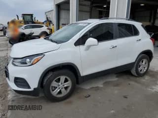 ✅ 2020 Chevrolet Trax LT • VIN: KL7CJPSB3LB010142 • Lot: 71419565. Wystawiony na Copart z przebiegiem 55 024 mil. Bezpłatny archiwum sprzedaży aukcyjnych z USA i szczegółowy raport historii pojazdu na DreamBid. Zdjęcie 1.