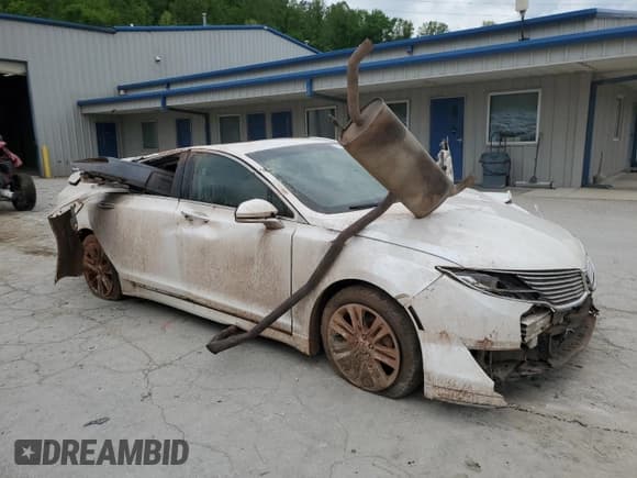 ✅ 2014 Lincoln MKZ Hybrid • VIN: 3LN6L2LU3ER833502 • Lot: 55996595. Listed on Copart with Not provided. Free auction sales archive from the USA and detailed vehicle history report at DreamBid. Image 4.