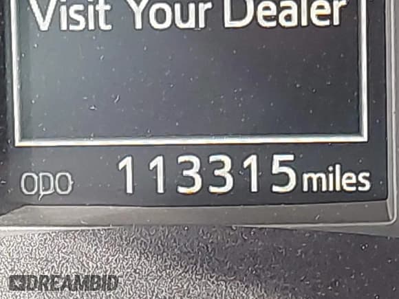 ✅ 2018 Toyota Corolla L • VIN: 2T1BURHE6JC043976 • Lot: 42251434. Listed on IAAI with 113,315 mi. Free auction sales archive from the USA and detailed vehicle history report at DreamBid. Image 7.