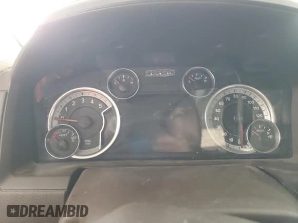 ✅ 2015 Ram 2500 Laramie • VIN: 3C6UR5FL8FG656447 • Лот: 90055075. Опубликован ранее на Copart с пробегом Не указан. Бесплатный доступ к архиву аукционных продаж из США и подробный отчёт об истории автомобиля на DreamBid. Изображение 9.